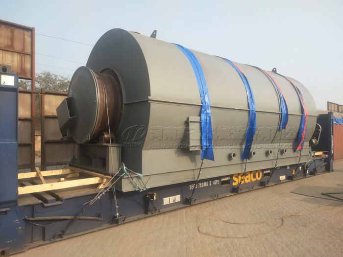 One set 12T plastic pyrolysis plant will be shipped to Ukraine