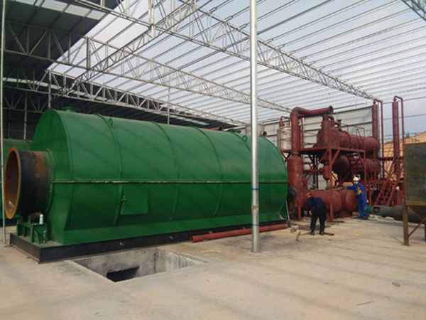 2 sets 12T/D waste tires pyrolysis plant installed in Guangdong