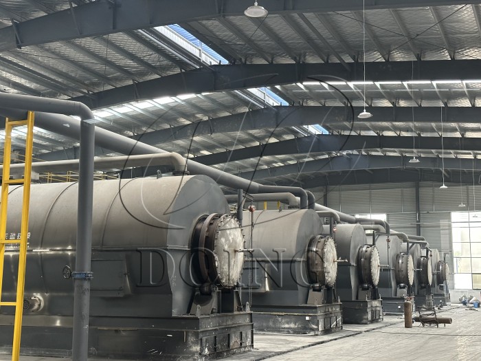 Six sets of 15TPD waste plastic pyrolysis plants were successfully installed in China