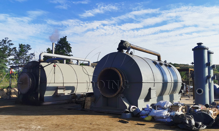 Waste plastic processing machine
